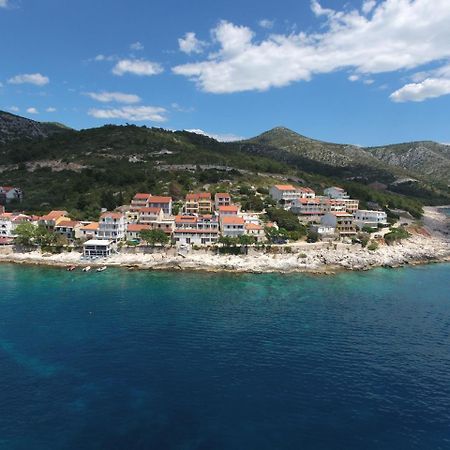 Luxury Bellavista Amazing Sea Holidays With Private Beach & Parking Milna  Zewnętrze zdjęcie