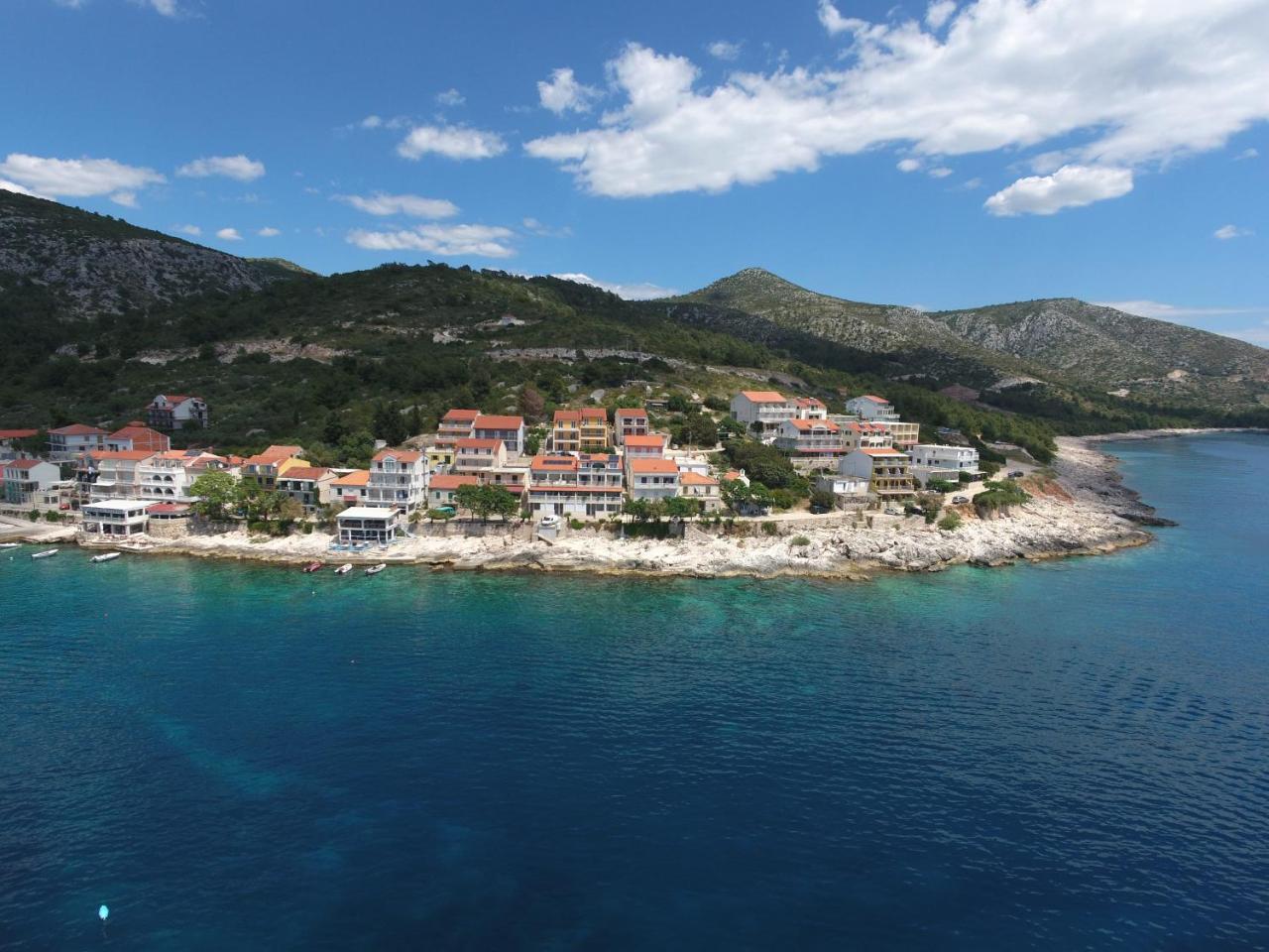 Luxury Bellavista Amazing Sea Holidays With Private Beach & Parking Milna  Zewnętrze zdjęcie