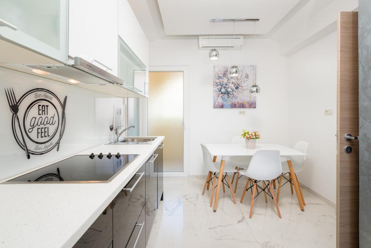 Luxury Bellavista Amazing Sea Holidays With Private Beach & Parking Milna  Zewnętrze zdjęcie