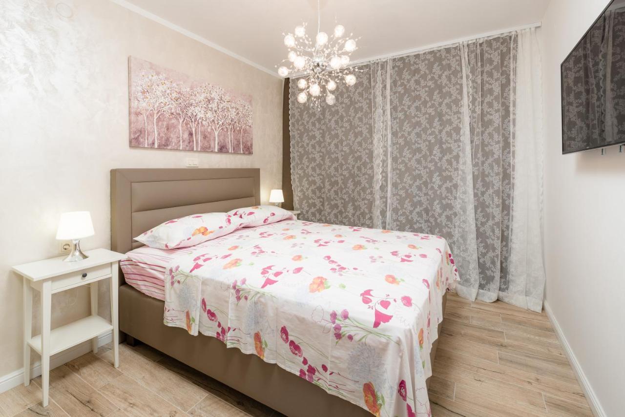 Luxury Bellavista Amazing Sea Holidays With Private Beach & Parking Milna  Zewnętrze zdjęcie