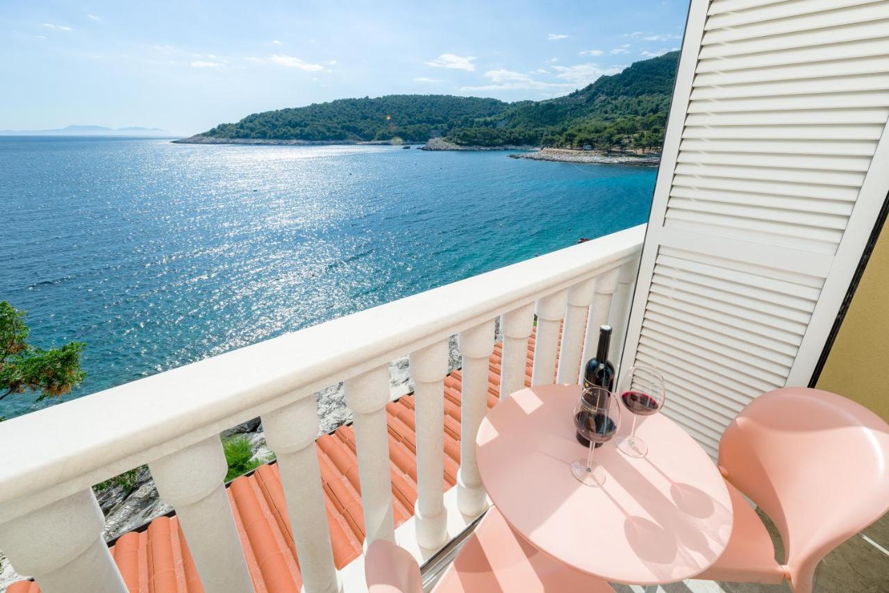 Luxury Bellavista Amazing Sea Holidays With Private Beach & Parking Milna  Zewnętrze zdjęcie