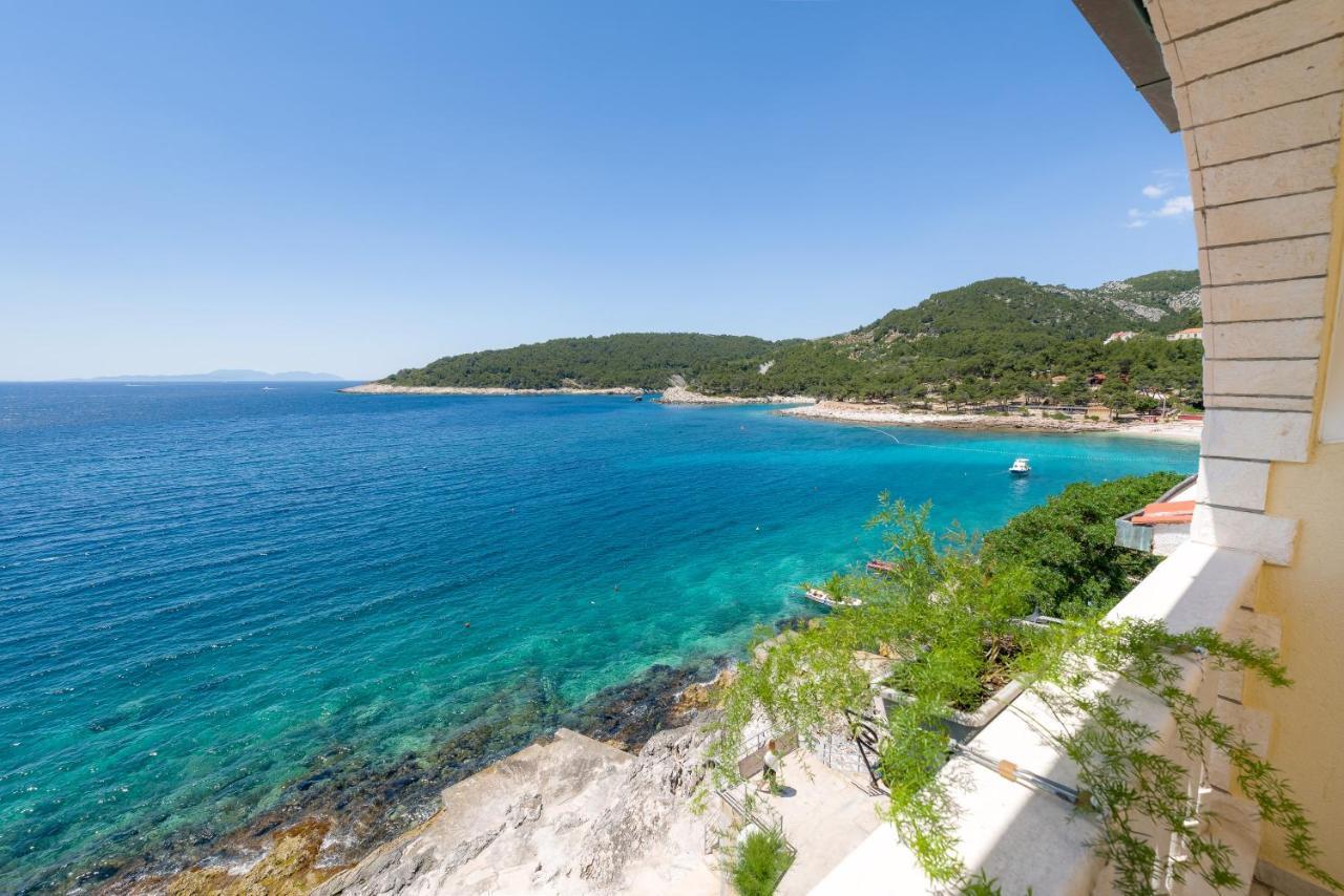 Luxury Bellavista Amazing Sea Holidays With Private Beach & Parking Milna  Zewnętrze zdjęcie