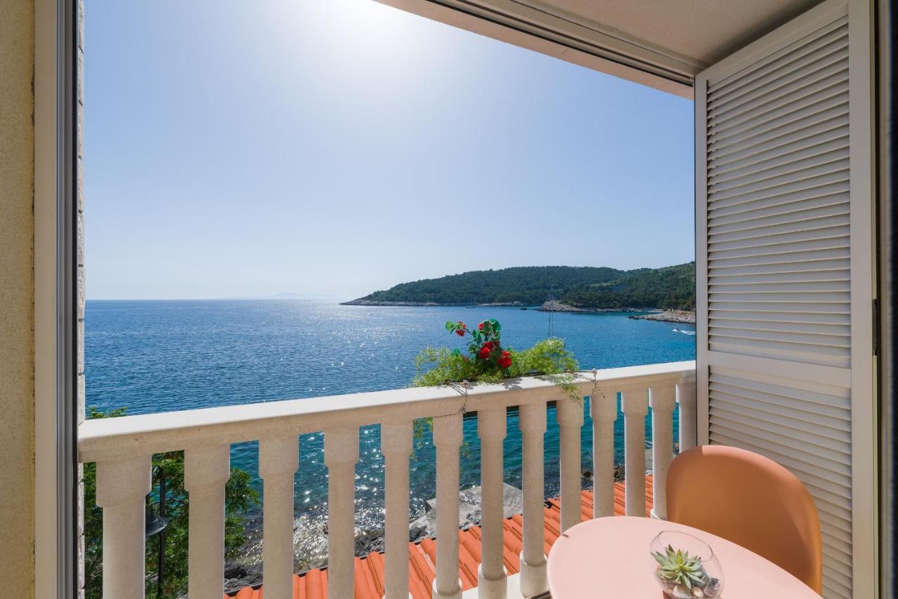 Luxury Bellavista Amazing Sea Holidays With Private Beach & Parking Milna  Zewnętrze zdjęcie