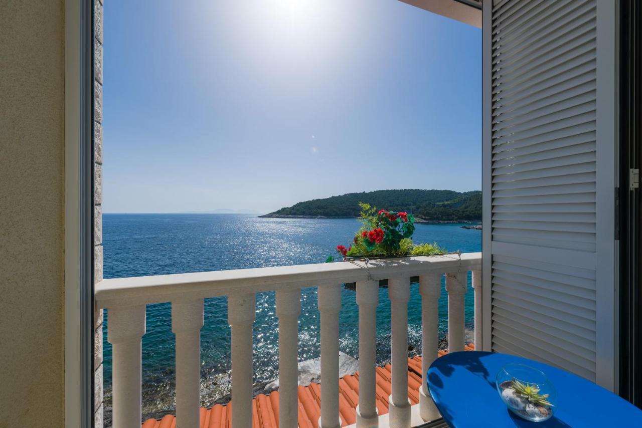 Luxury Bellavista Amazing Sea Holidays With Private Beach & Parking Milna  Zewnętrze zdjęcie