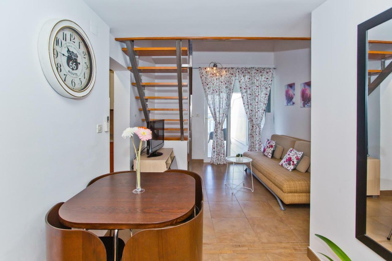 Luxury Bellavista Amazing Sea Holidays With Private Beach & Parking Milna  Zewnętrze zdjęcie